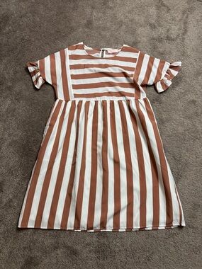 C+D+M Collection Striped Dress Rust White Flutter Sleeve SIZE S